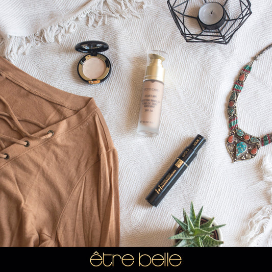 Look de moda y maquillaje para pieles con tendencia grasa o acneica